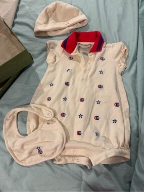 Gucci Cream Polo Romper with Red Collar and Blue Embroidery